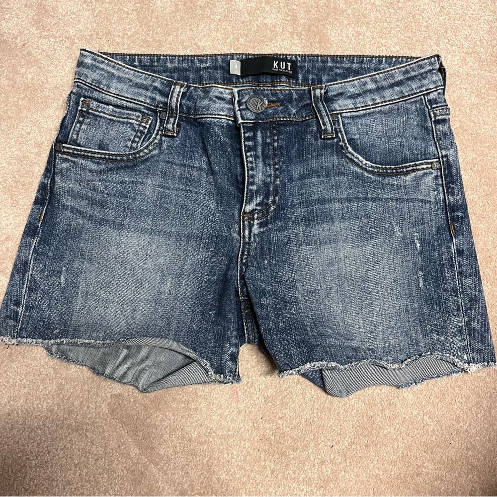 Kut FromThe Kloth Fray Distressed Shorts 4